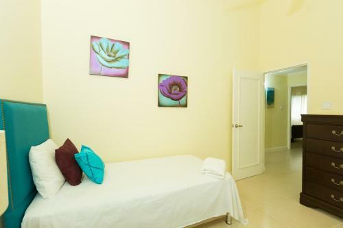 Villa Ocho Rios Under The Coolshade III