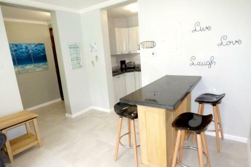 Apartamento Beach One Bedroom Suite A22