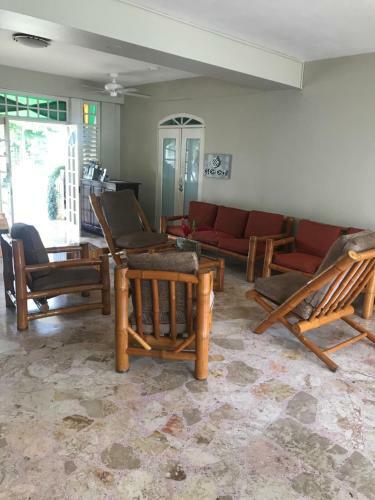 Hotel Shers Spot At Sandcastles Resort