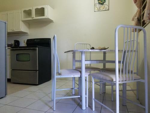 Apartamento Home Away Liguanea