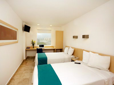 Hotel One Coaztzacoalcos Forum