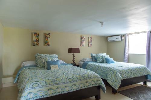 Hartland Vacation Homes