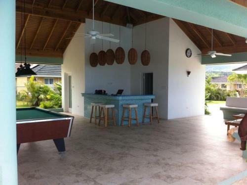 Ocho Rios Villa @ The Palms