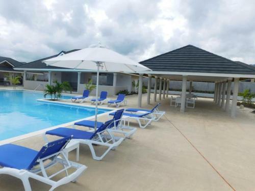 Villa Ocho Rios Under The Coolshade II