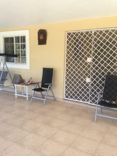 Bed & Breakfast Chantilly Garden Jamaica