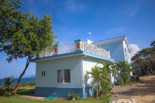 Villa Cottage On The Ocean