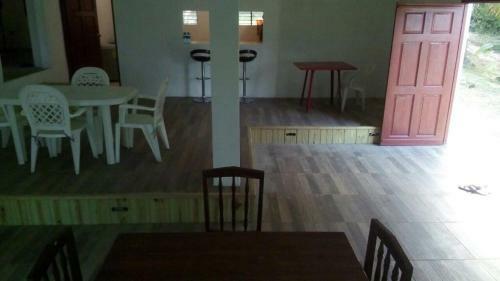 Merz Seaview Guesthouse