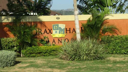 Villa Yaso Nice Draxhall Manor