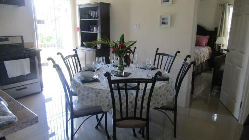 Villa Yaso Nice Draxhall Manor