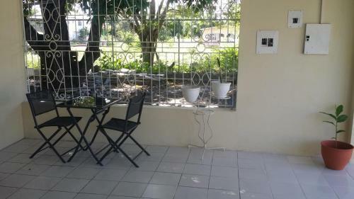 Apartamento Dominique's 2bedroom St Catherine Crashpad Ja