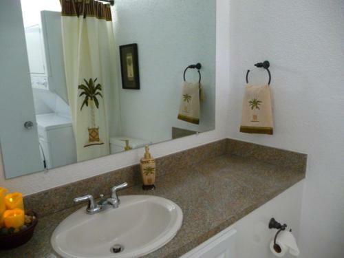 Apartamento Oceanfront Watergate Villas & Condos