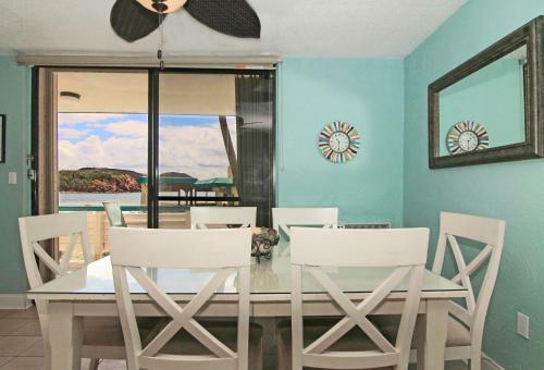 Apartamento Oceanfront Watergate Villas & Condos