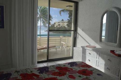 Apartamento Oceanfront Watergate Villas & Condos