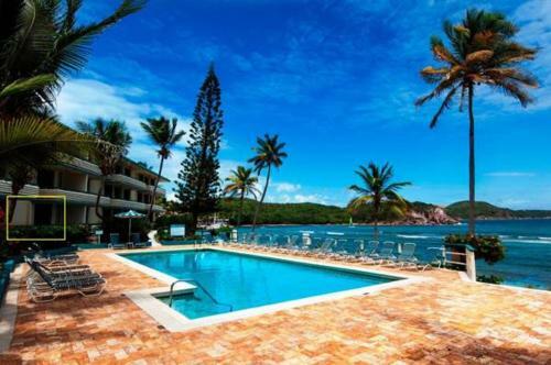 Apartamento Oceanfront Watergate Villas & Condos