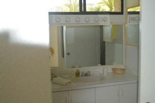 Apartamento Oceanfront Watergate Villas & Condos