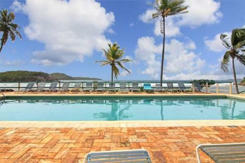 Apartamento Oceanfront Watergate Villas & Condos