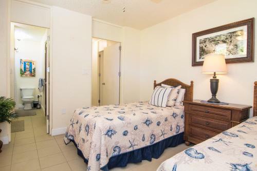 Apartamento Oceanfront Watergate Villas & Condos