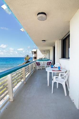 Apartamento Oceanfront Watergate Villas & Condos
