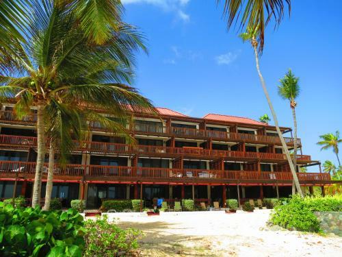 Luxury Beachfront Duplex Villa On Sapphire Beach V