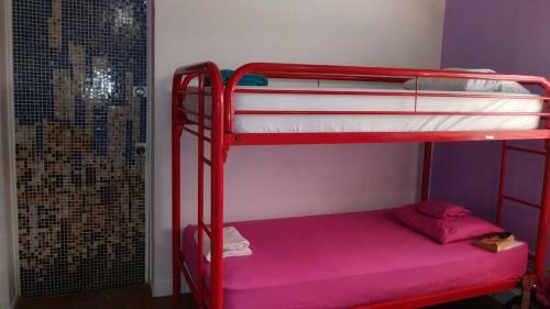 Tillett Hostel And Guesthouse
