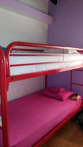 Tillett Hostel And Guesthouse