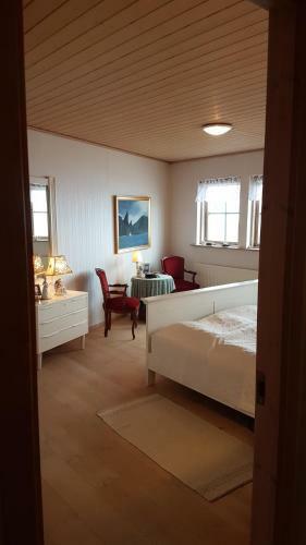 Villa Beautiful House In T�rshavn With A Great View