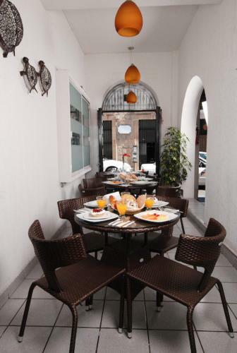 Hotel & Suites Galeria
