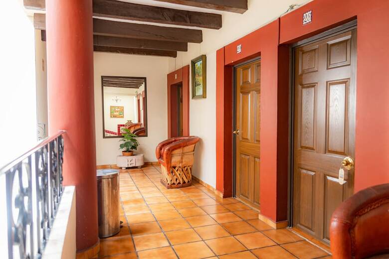 Hotel El Carmen