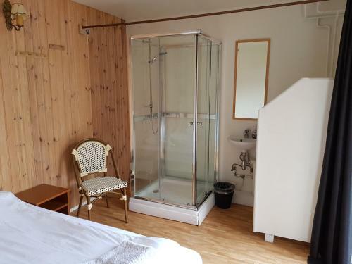 Hostal Hnjotur Guesthouse