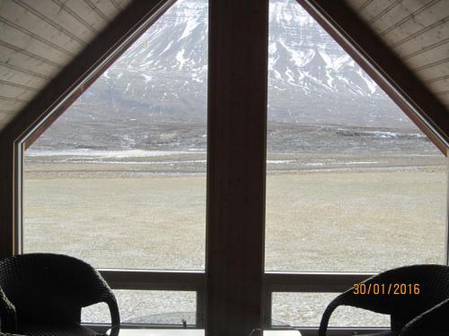 Hostal Guesthouse �sgar�ur