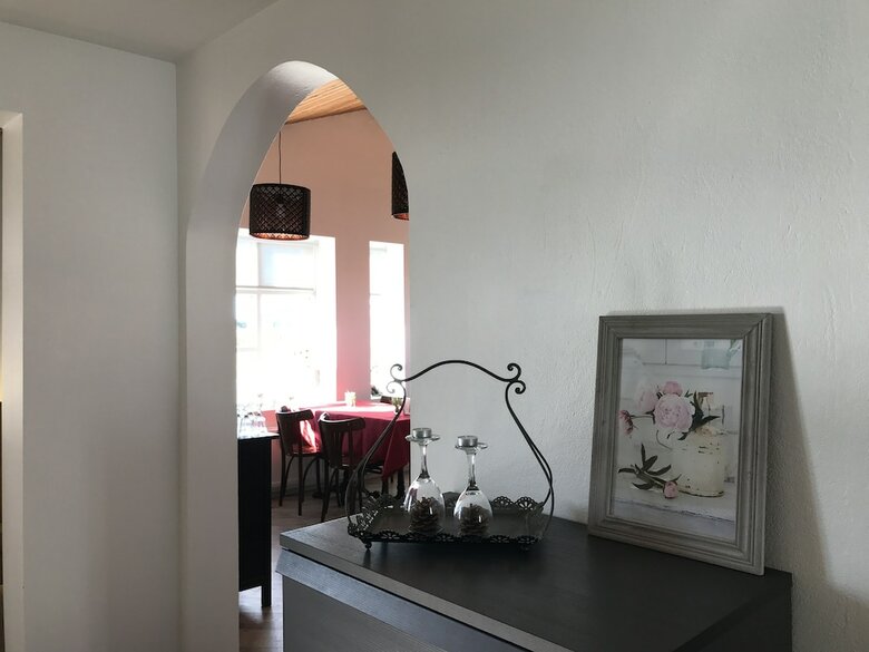 Hostal Lindart�n Guesthouse
