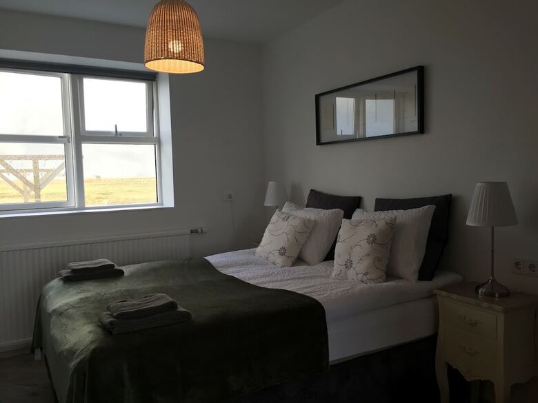 Hostal Lindart�n Guesthouse