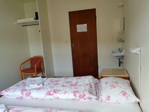Hotel H�tel Bjarkalundur