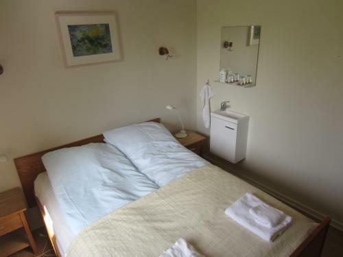Hostal Nes Guesthouse