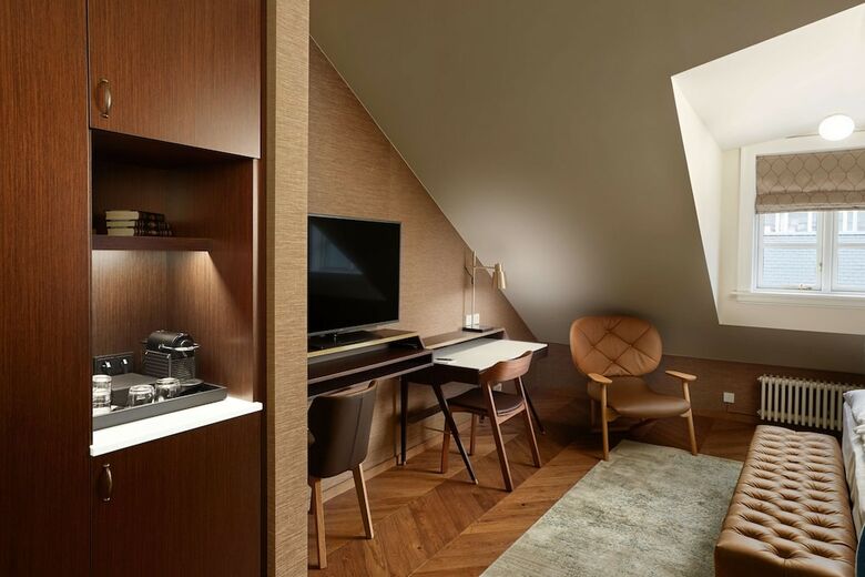 Reykjavik Konsulat Hotel, Curio Collection By Hilton