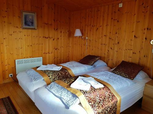 Hotel H�tel Bjarkalundur