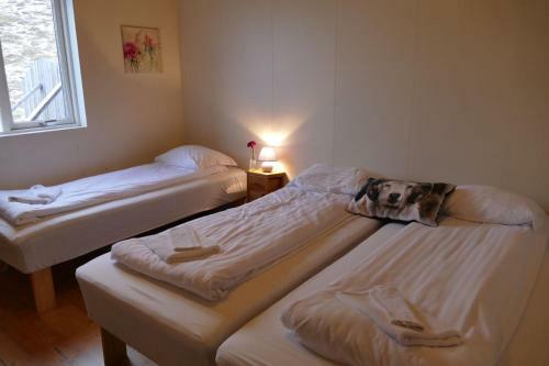 Hostal Litlabjarg Guesthouse