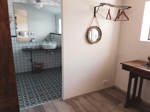 Hostal Gr�steinn Guesthouse