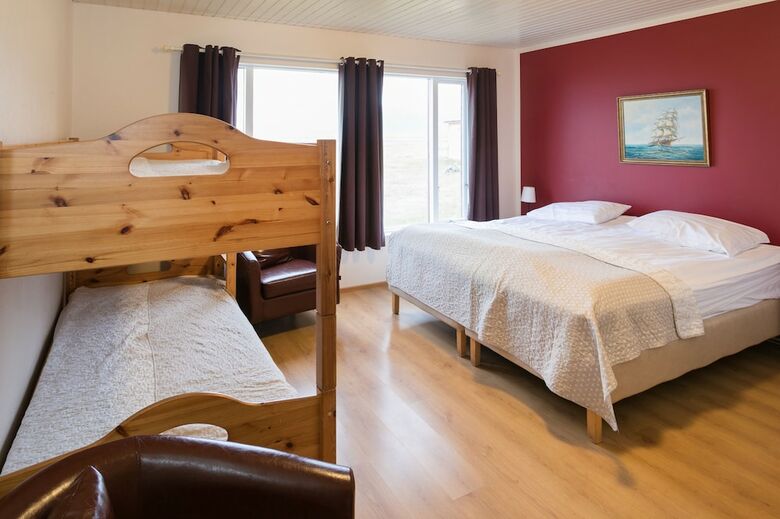 Hostal Langaholt Guesthouse