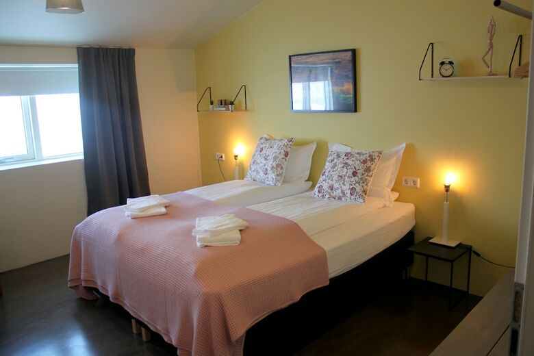 Flj�tsbakki Farm Hotel