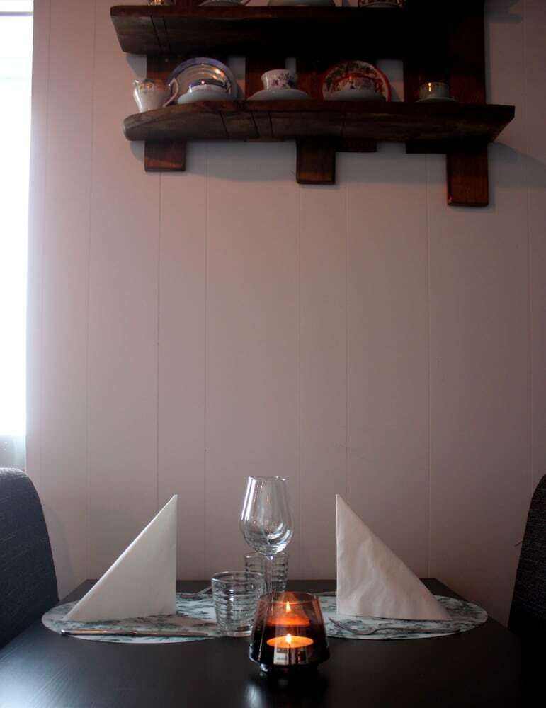 Flj�tsbakki Farm Hotel