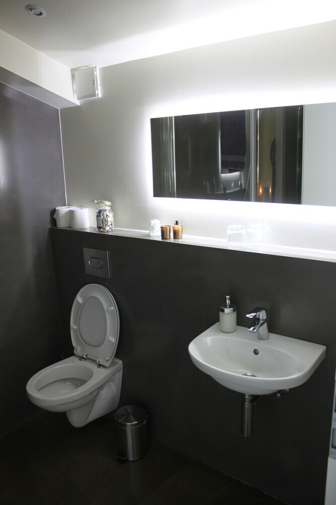 Flj�tsbakki Farm Hotel