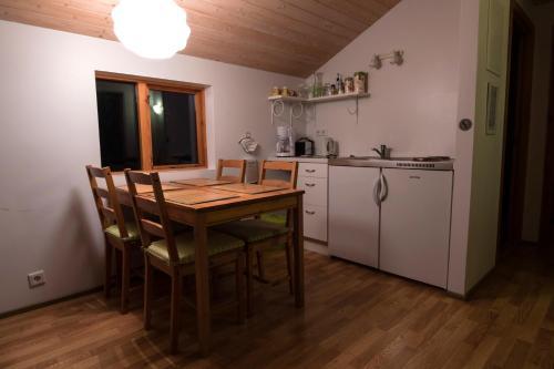 Hostal Lake Thingvellir Cottages
