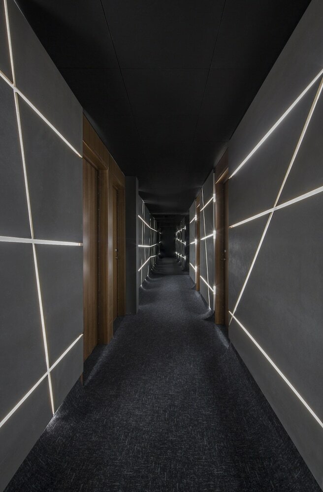 Ion City Hotel