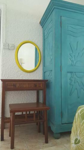 Hostal Chambre Privative � 50m Du Lagon