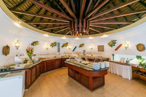 Hotel Casuarina Resort And Spa
