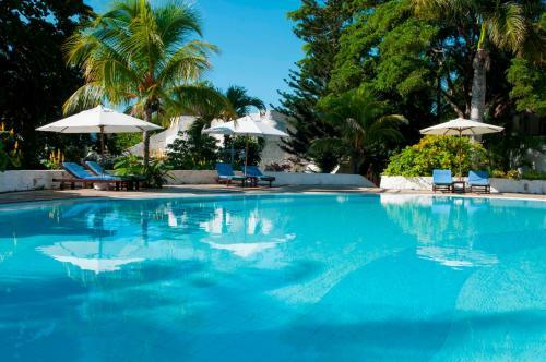 Hotel Casuarina Resort And Spa