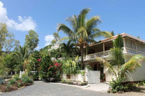 Hostal Villa Le Chapo