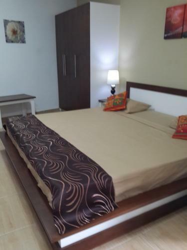 Hostal Royal Taste Residency