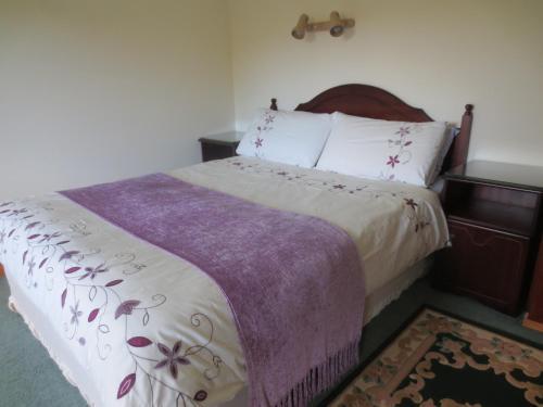 Bed & Breakfast Whitestream House